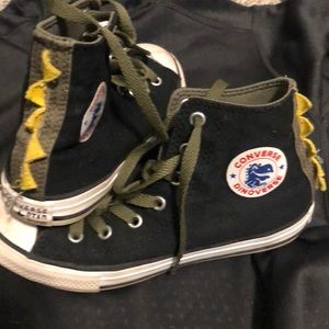 Converse High Top Dino Spikes Kid Sneakers Lace-up